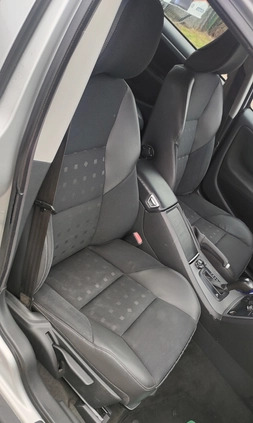 Volvo V70 cena 12999 przebieg: 249000, rok produkcji 2005 z Wieruszów małe 667
